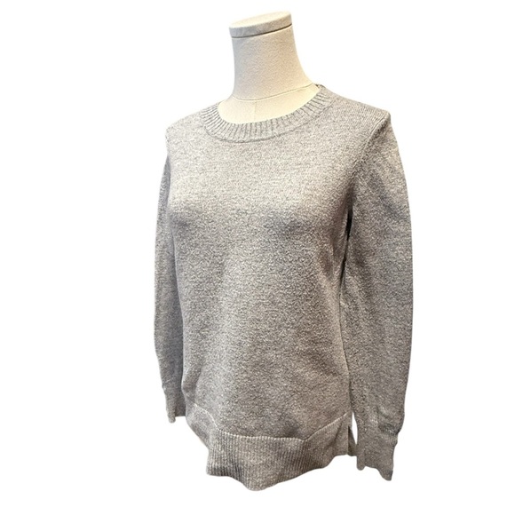 🍀2/$22 Michael Kors Wool Blend Gray Crewneck Sweater Womens XS - Picture 4 of 11